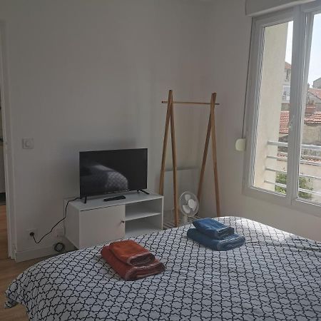 Appartement Chez Ness à Reims Extérieur photo